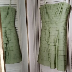 Size 0 bcbg max azria green silk dress